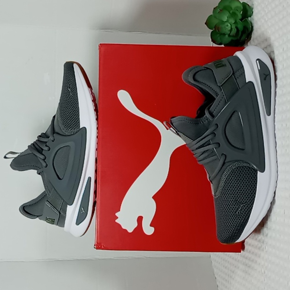 NWT PUMA Softride Enzo Evo Dark Gray-Myrtle-Gum White Size 13